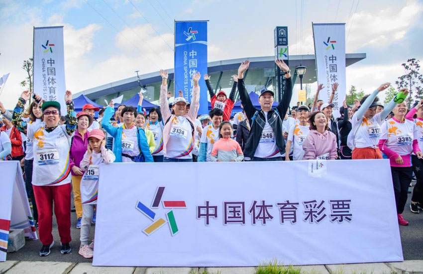 2025澳门天天开彩资料大全，澳门彩票行业概览，迈向未来的天天开彩资料大全（2025版）